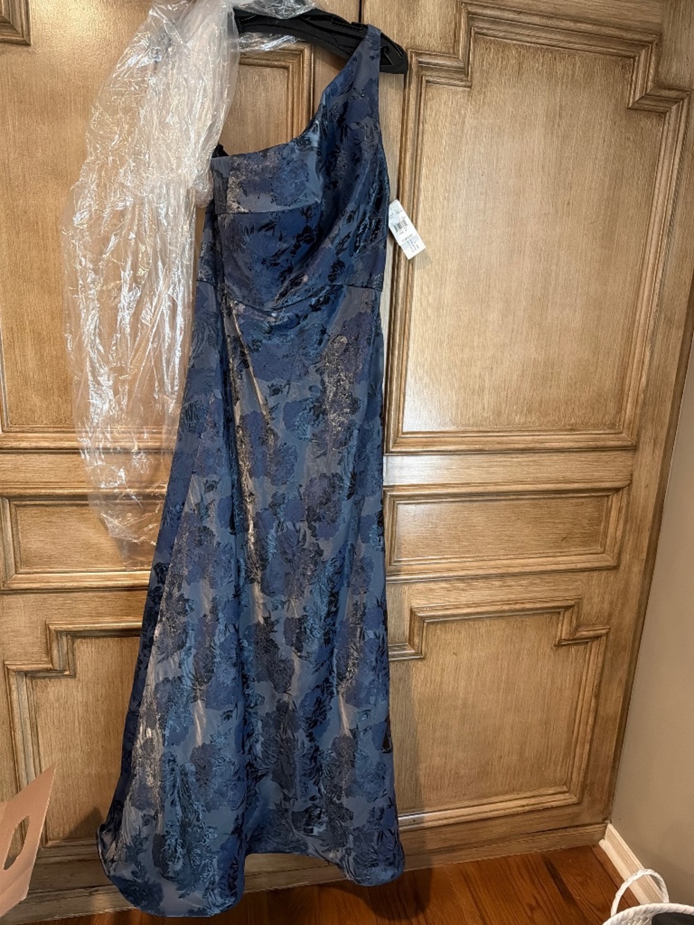 Rene Cruz Collection formal dress